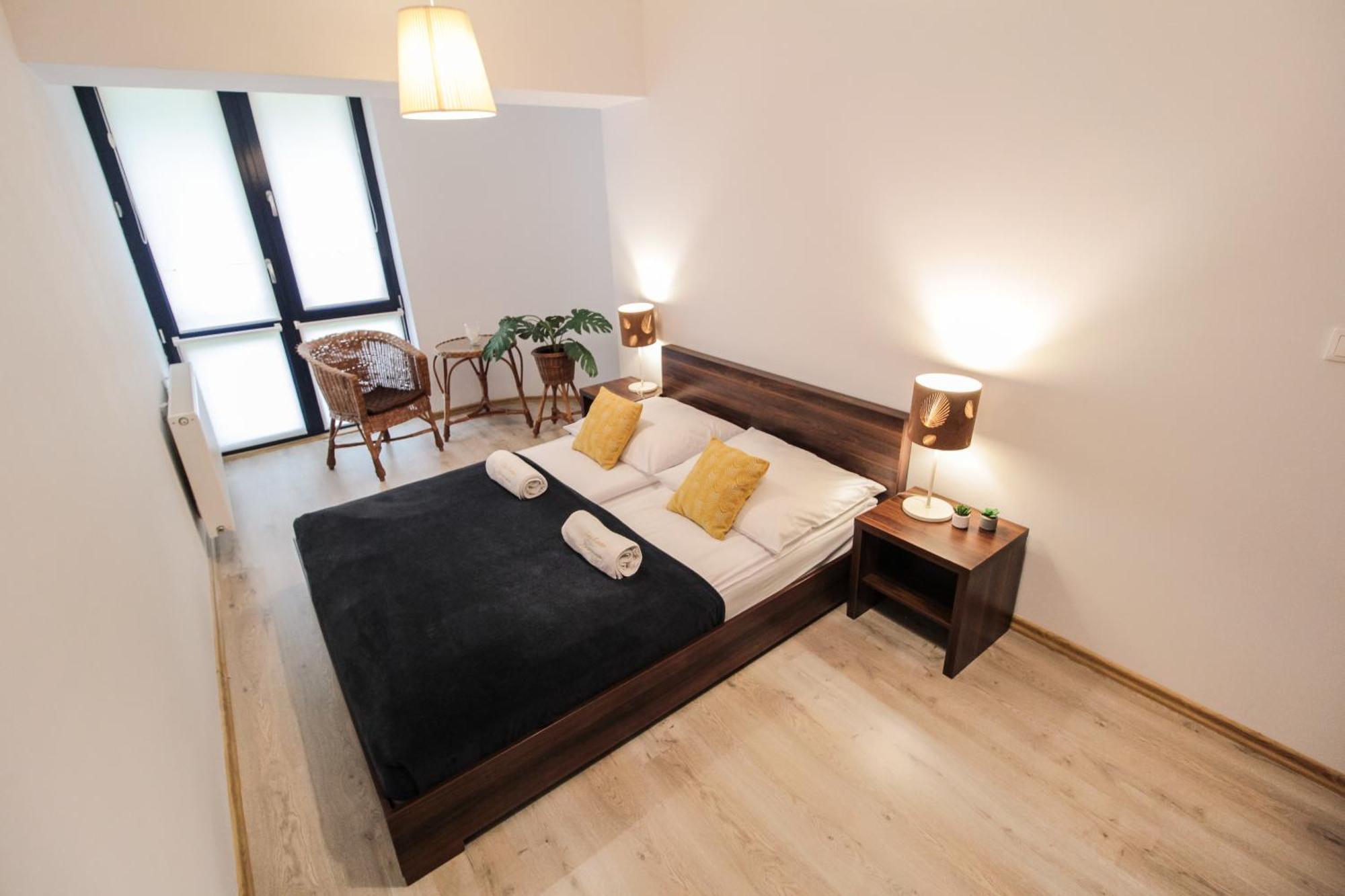 Aparthotel City Center Apartments Krynica Zdroj Εξωτερικό φωτογραφία