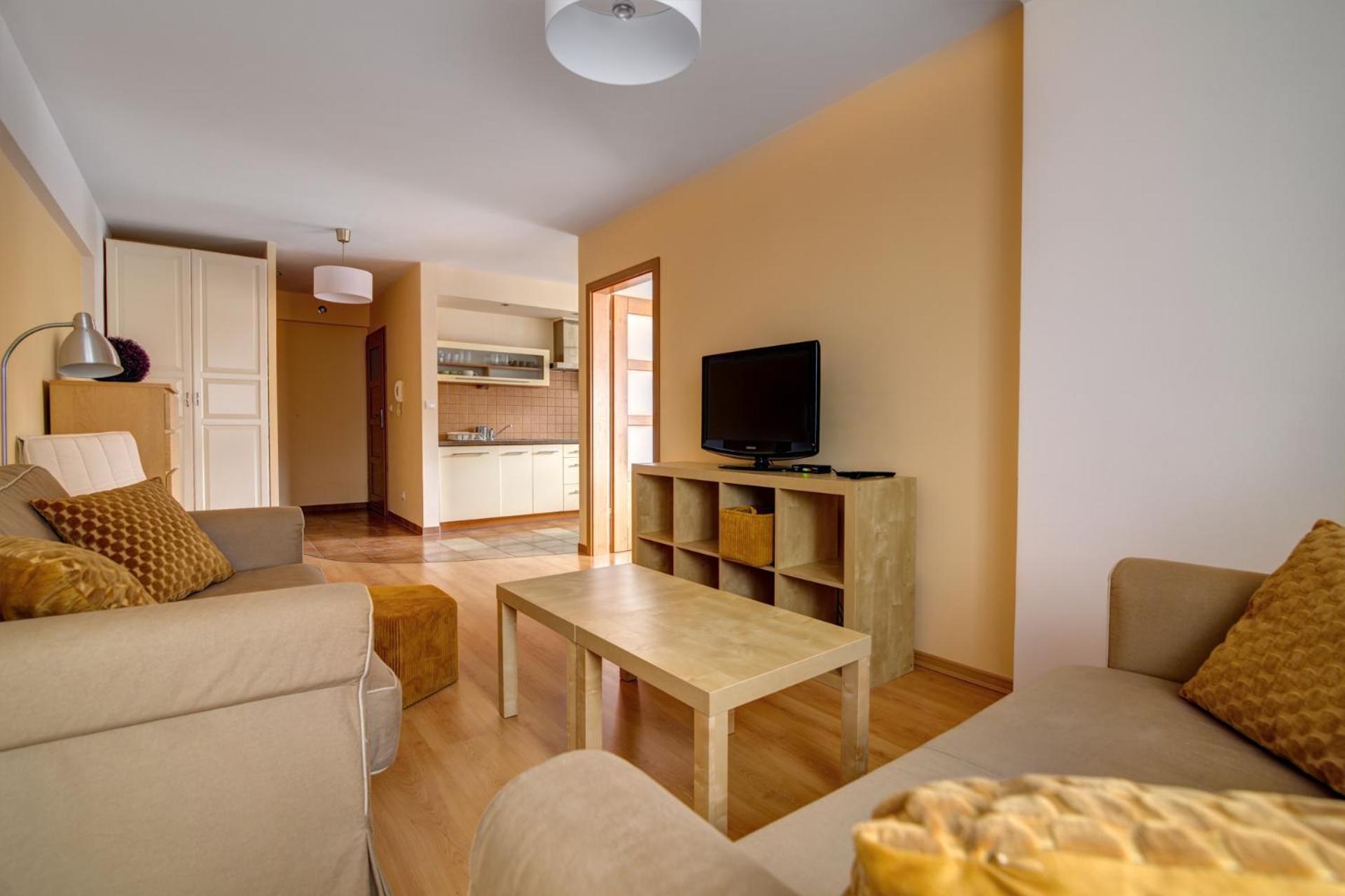 Aparthotel City Center Apartments Krynica Zdroj Εξωτερικό φωτογραφία